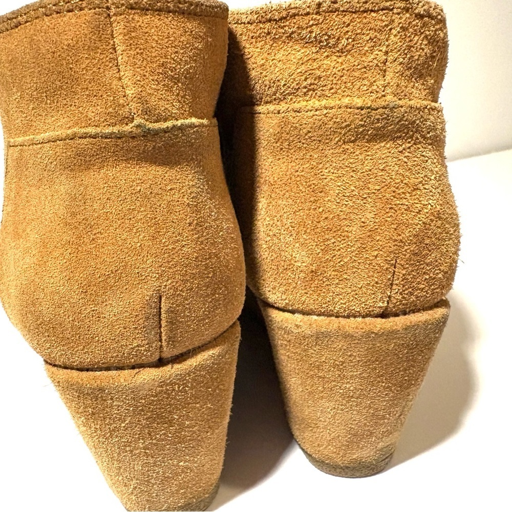 Sketchers Tan Suede Wedge Ankle Boots, women’s Sz 8. - Picture 7 of 10